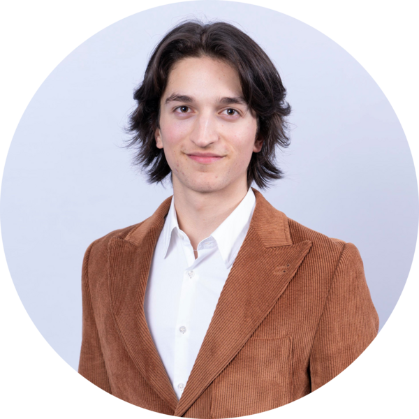 Go to the profile of Leonardo Gareri