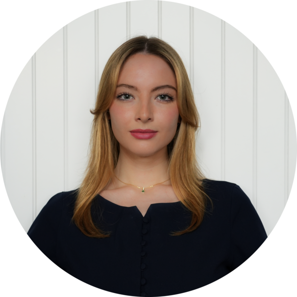 Go to the profile of Milla Li