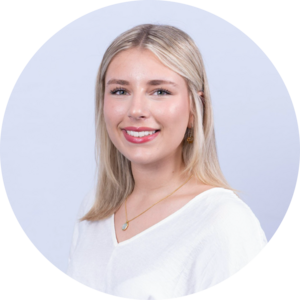 Go to the profile of Charlotte Knee