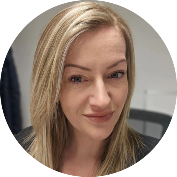 Go to the profile of Hayley Knight