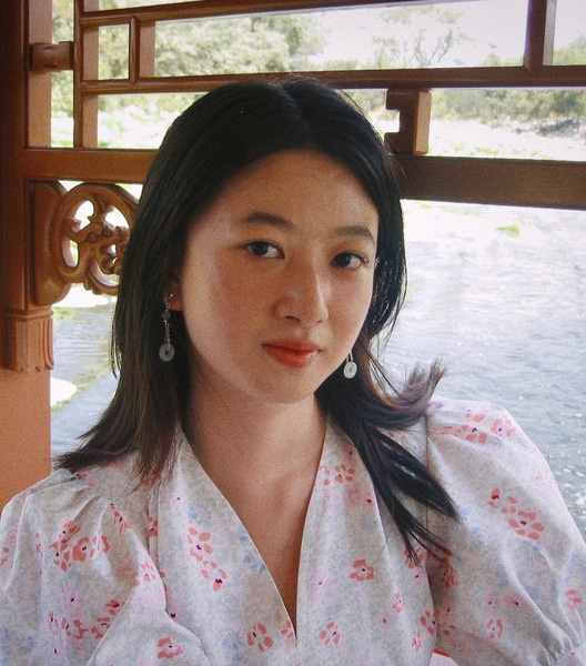 Go to the profile of Emma Zhu