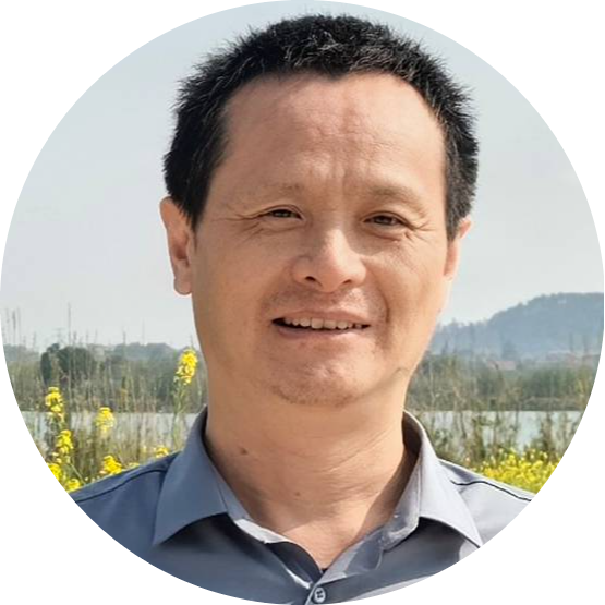 Go to the profile of Xiaoping Mao