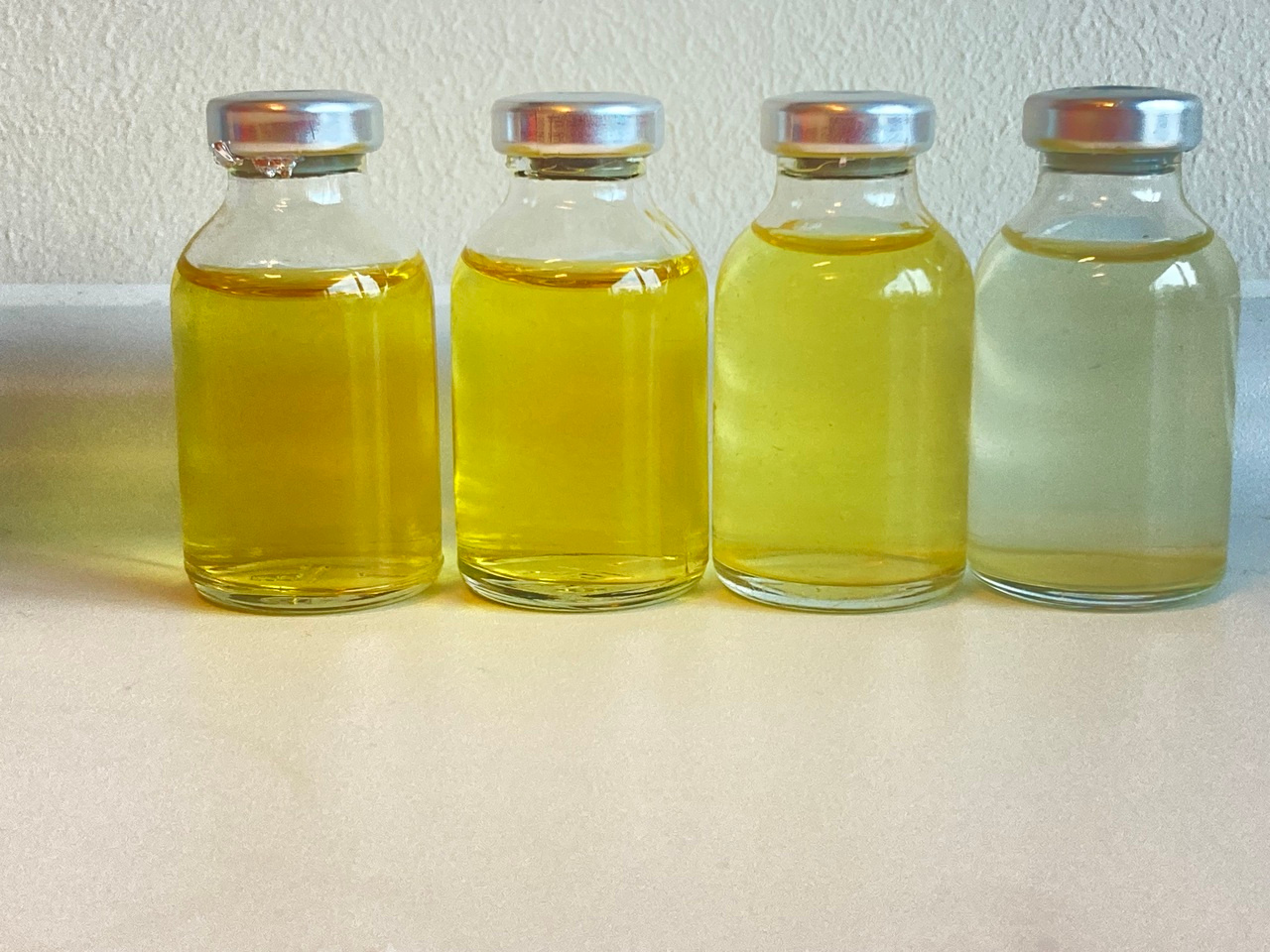 Simultaneous aerobic-anaerobic respiration: A microbial tale from the mud