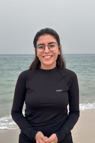 Go to the profile of Rania