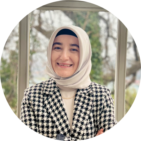 Go to the profile of Emine Kazanc