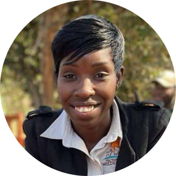 Go to the profile of Edith January