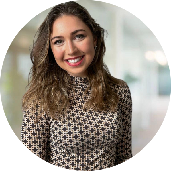 Go to the profile of Alicia Hunt