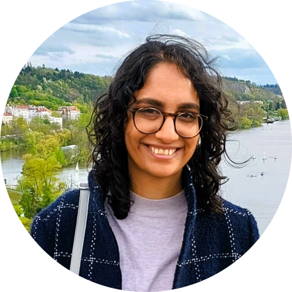 Go to the profile of Una Farr