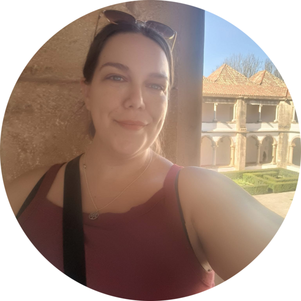 Go to the profile of Kayleigh