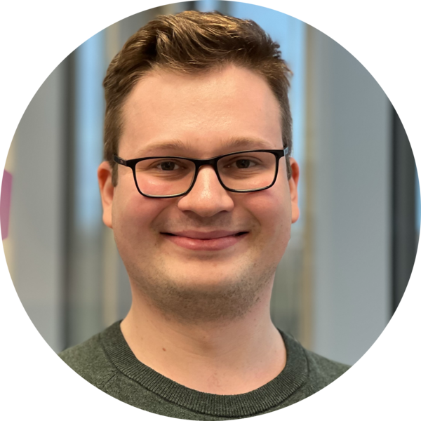 Go to the profile of Robert Hein