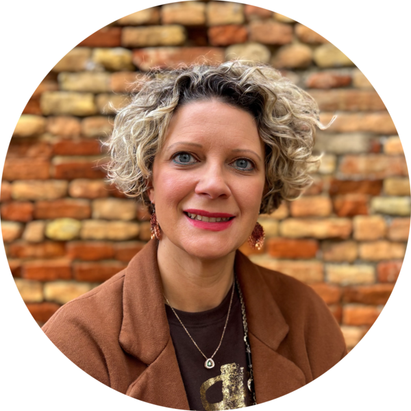 Go to the profile of Elena Palma