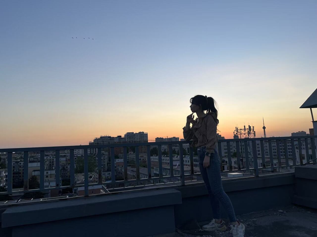 Guiding the most treatment-resistant brain tumor cells into a vulnerable state, and then eliminating them