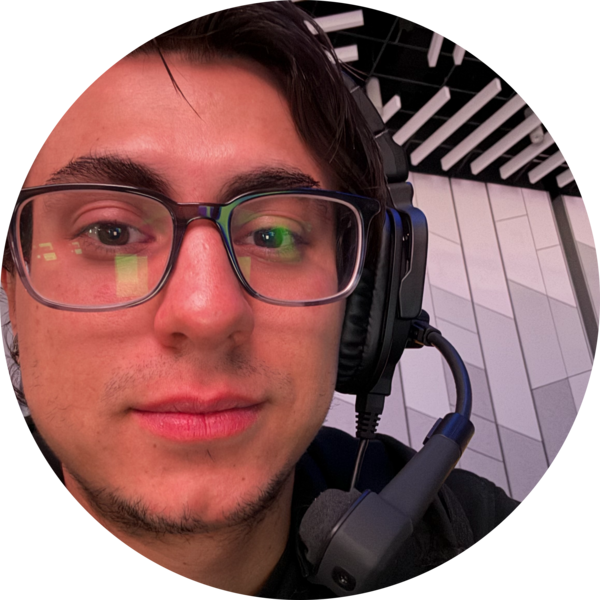 Go to the profile of Dylan Pinon