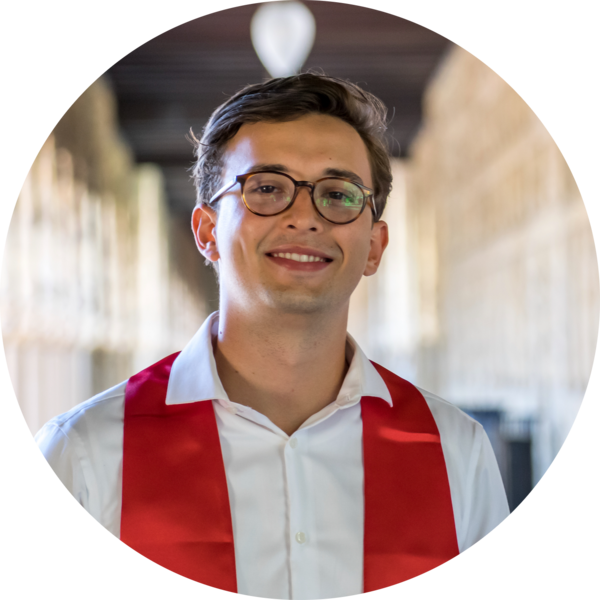 Go to the profile of Pierce Davis