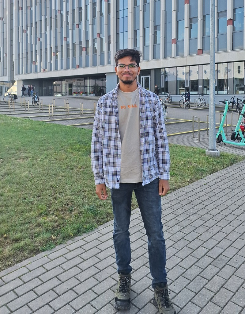 Bablu Kumar standing outside the Vilnius University Life Sciences Center.