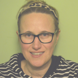 Suzanne_Hofmann_headshot