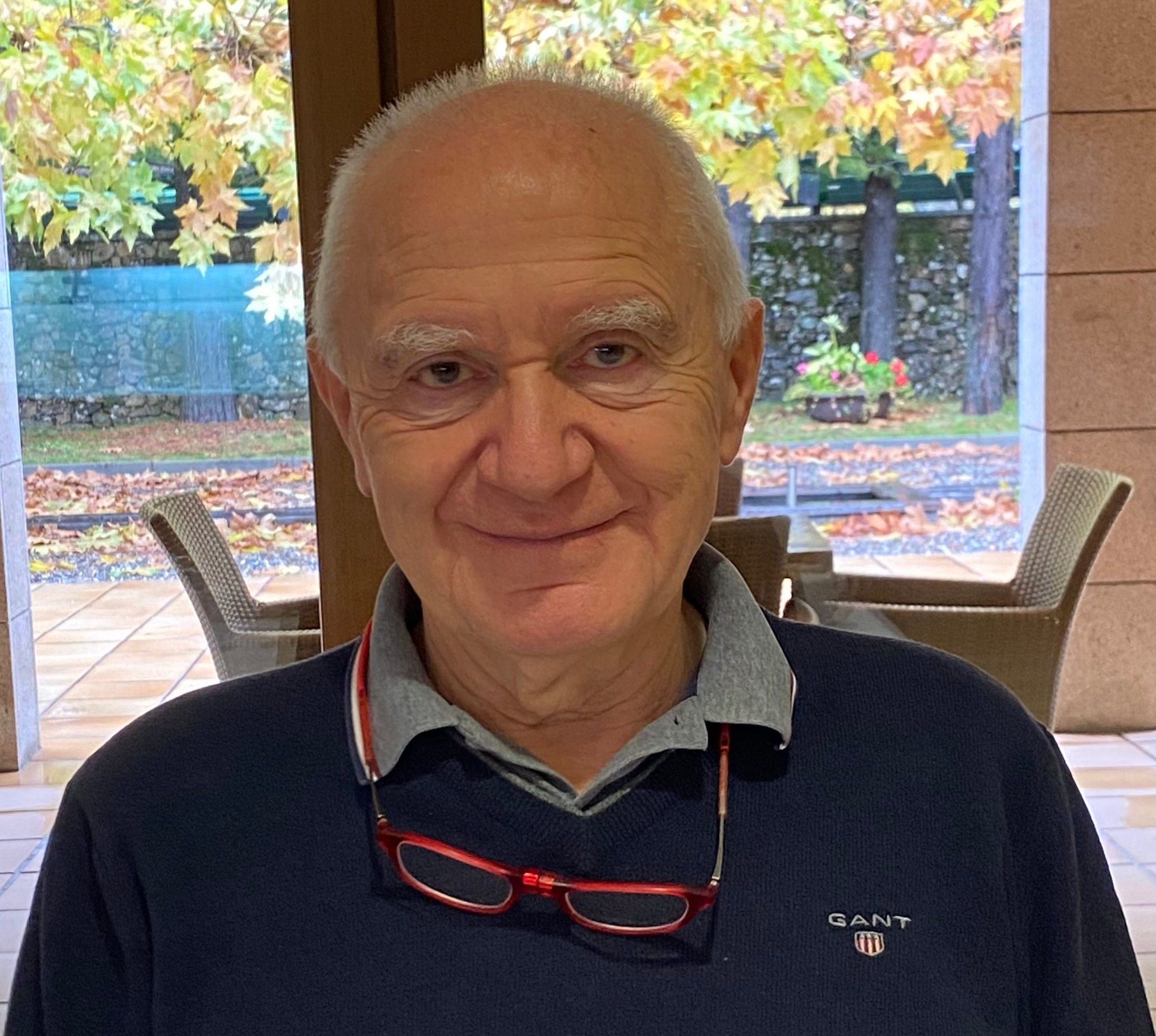 Portrait of Professor Jose Mato