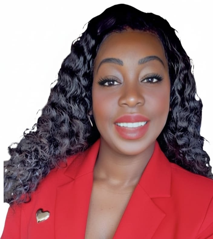 Rebecca Luke-Isaac headshot