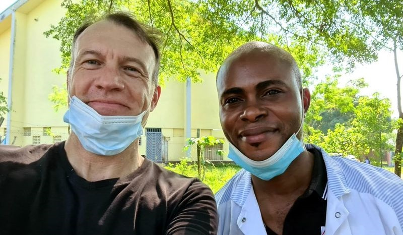 Photograph of Prof. Hugues Abriel (left) and Dr. Claude Kayembe.