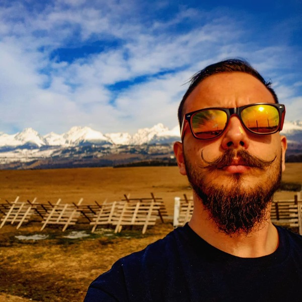 Go to the profile of René Link