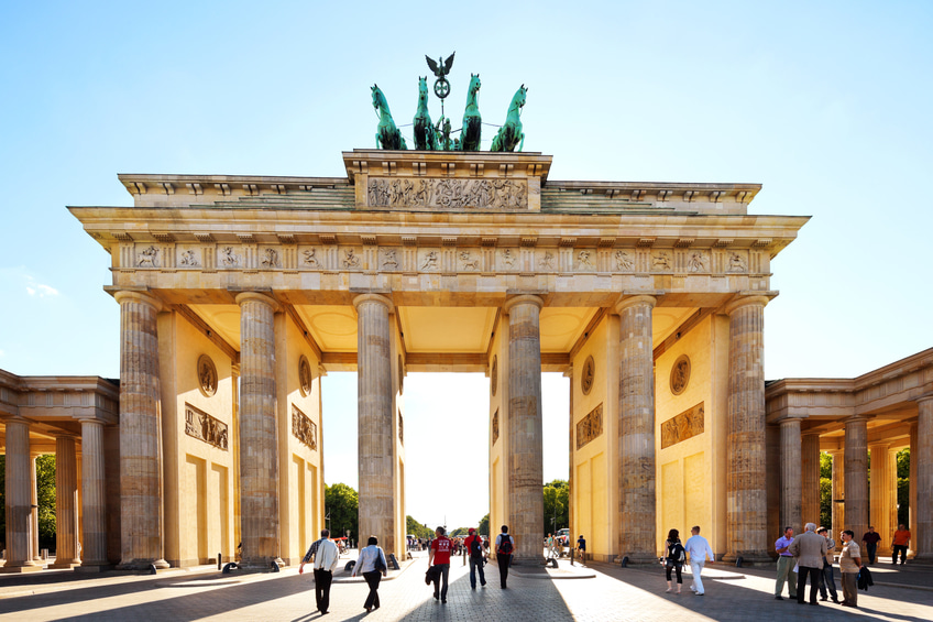 Germany: Labor Market Test Suspended for Refugees