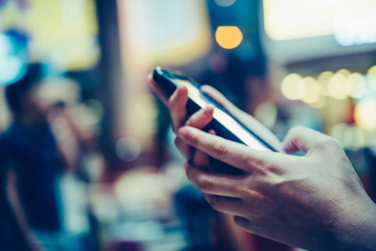 Singapore: New Work Pass Card Format and Mobile App Introduced