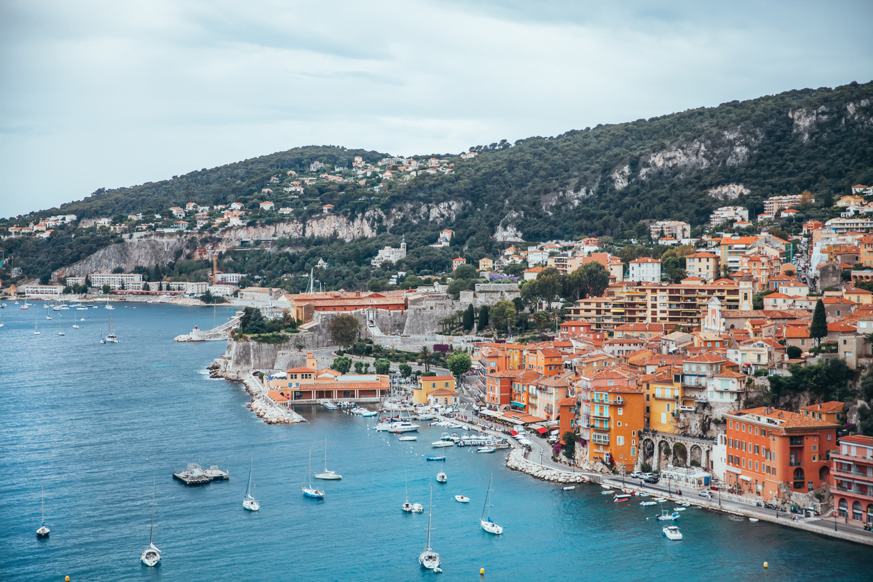 Ivory Coast: Biometric Residence Permit Issuance Suspended 