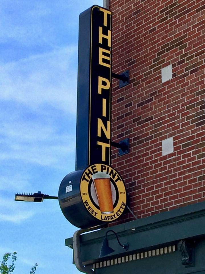 “So a philosopher, a psychologist, and a political scientist walk into a bar…”