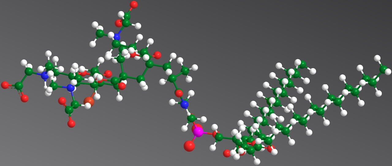 Micelles with ultralow critical micelle concentration
