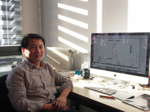 Go to the profile of Jun Wang