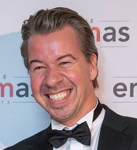 Go to the profile of Mark Derksen