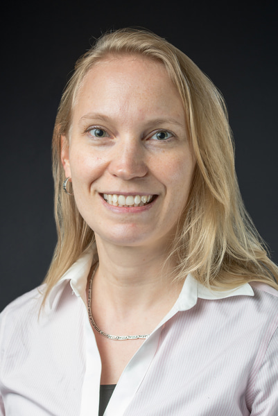 Go to the profile of Stella Offner