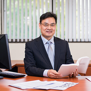 Go to the profile of Jiang Donglin