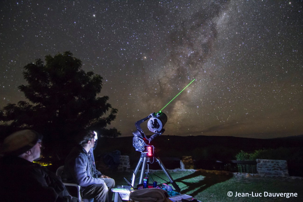  Pocket rings but rich dynamics: the cases of Chariklo and Haumea