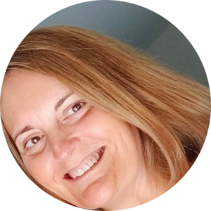 Go to the profile of Dina Lewis