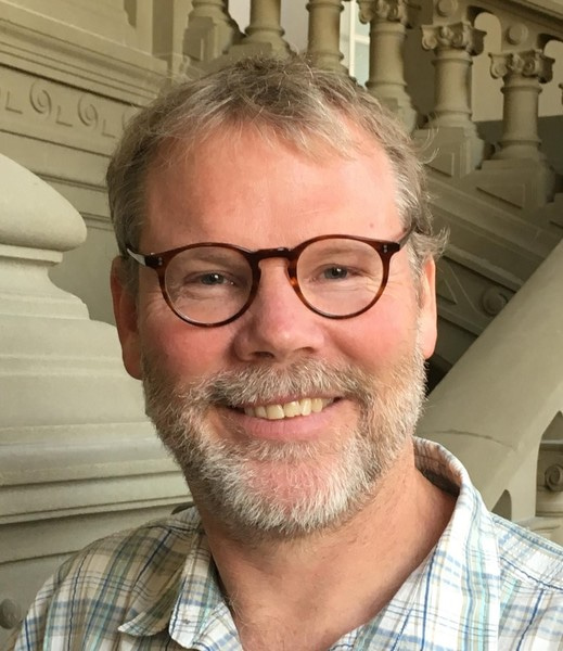 Go to the profile of Erle Ellis (艾尔青)