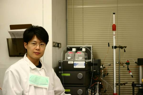 Go to the profile of Chang-Hun Lee