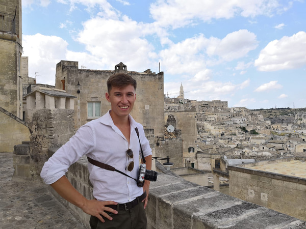 Go to the profile of Hugh Franklin