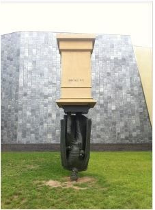 What puts #seriousacademics off social media?