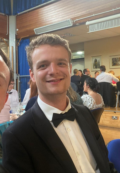 Go to the profile of Edward Hart