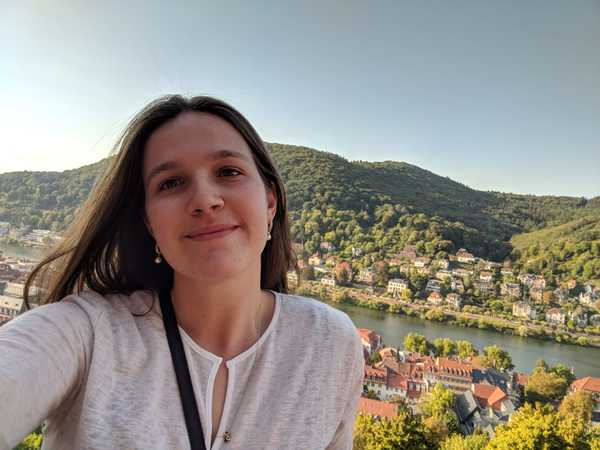 Go to the profile of Livia S. Zaramela