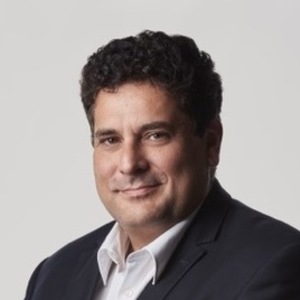 Go to the profile of Didier Hoff