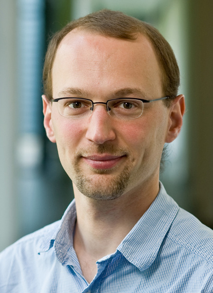 Go to the profile of Martin Kaltenpoth