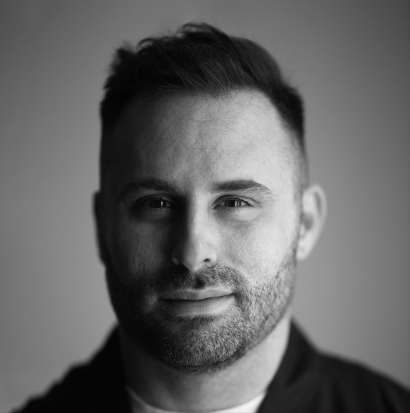 Go to the profile of Milan Janosov