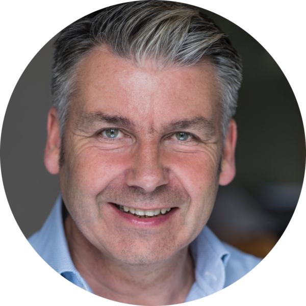 Go to the profile of Ian McKechnie