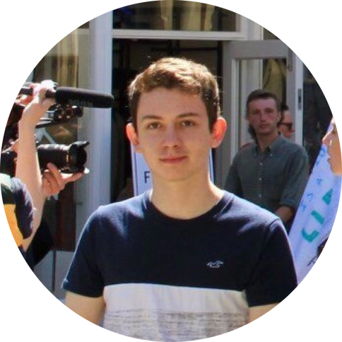 Go to the profile of Pierrick Roger