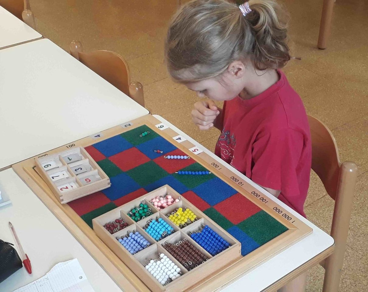 Learning from our mistakes: how different pedagogies influence students' learning strategies