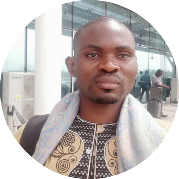 Go to the profile of Luc  Roscelin Tédonzong