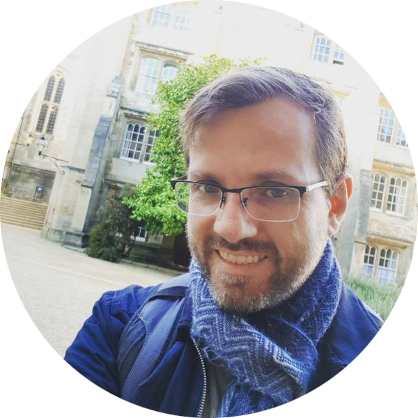 Go to the profile of Adriano dos Santos