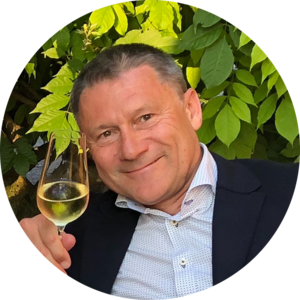 Go to the profile of Armin Hansel